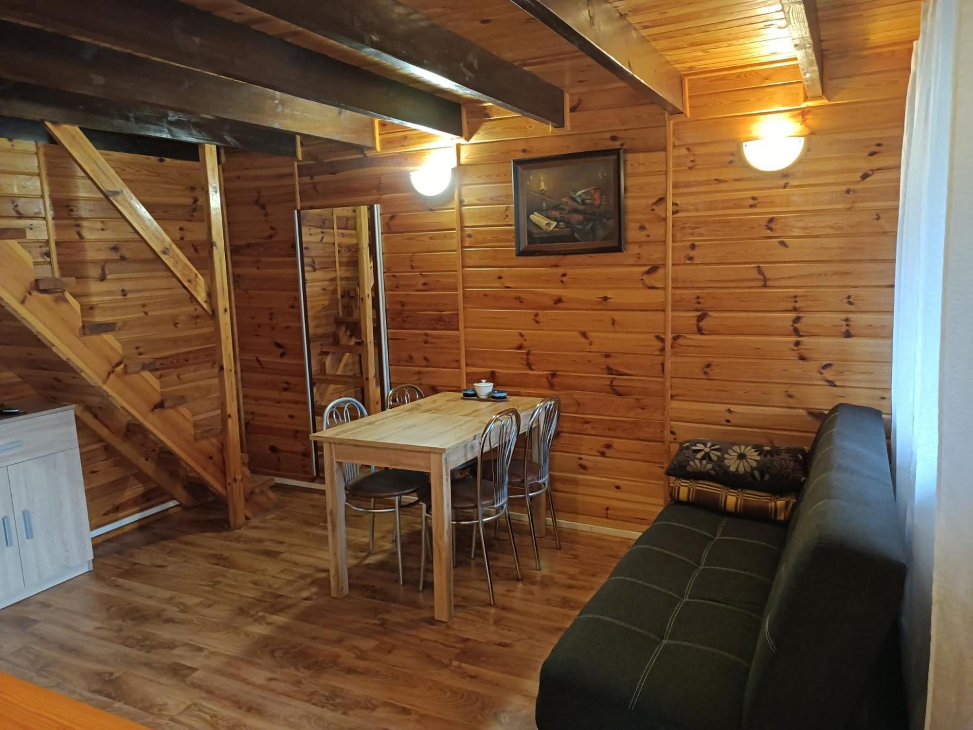 Harnasiowa Chatka ヤロスワビエツ 部屋 写真